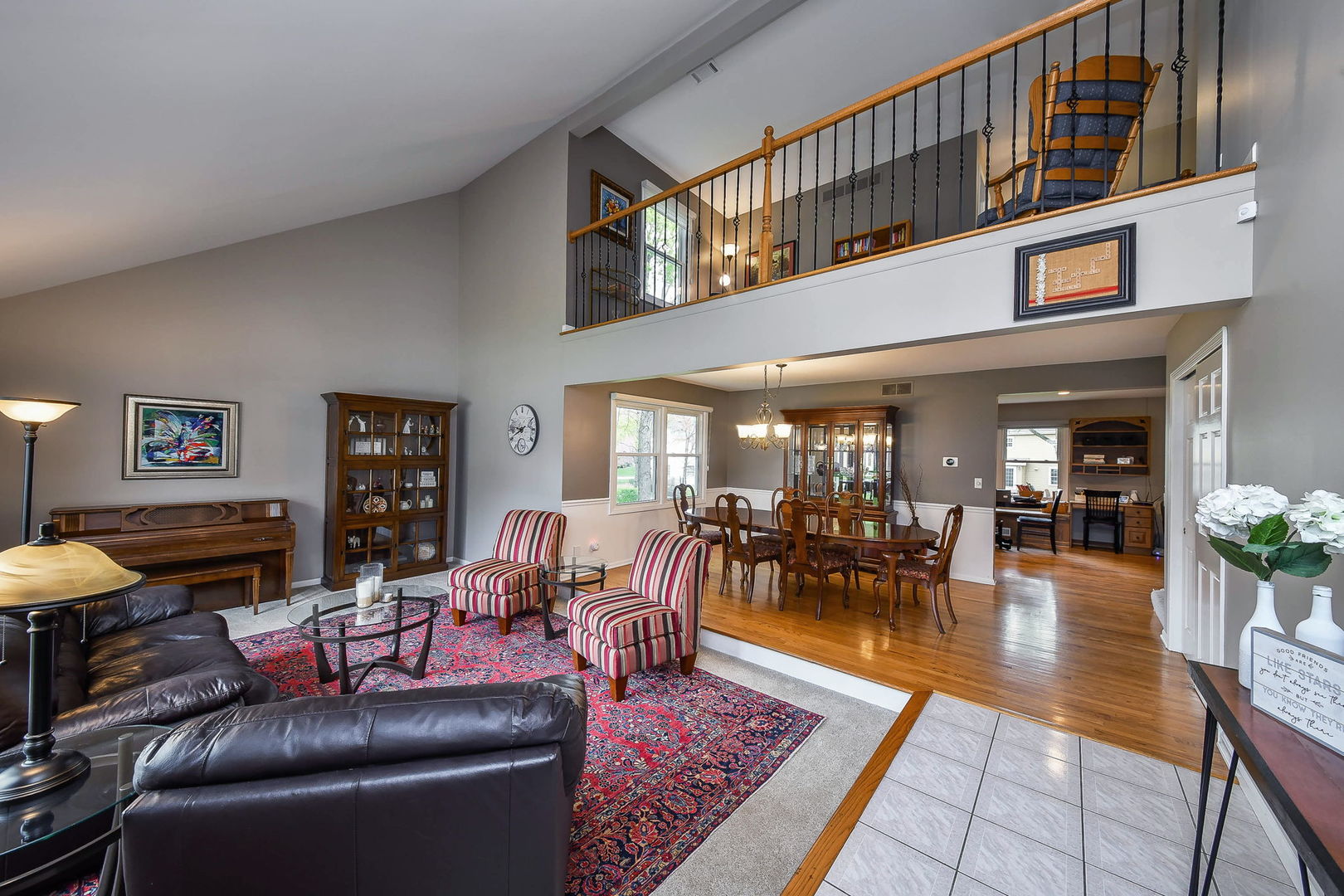 46 Sussex Court, Naperville, IL 60540