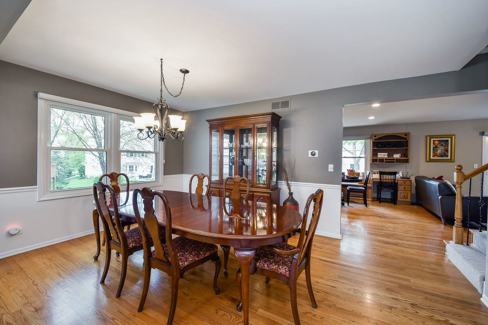 46 Sussex Court, Naperville, IL 60540