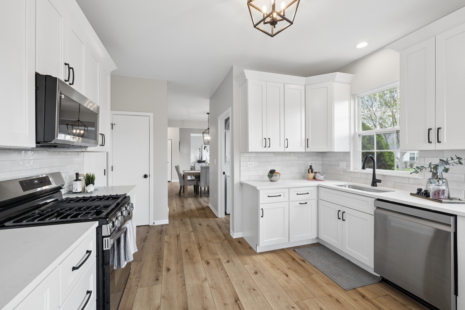 13729 S Redbud Drive, Plainfield, IL 60544