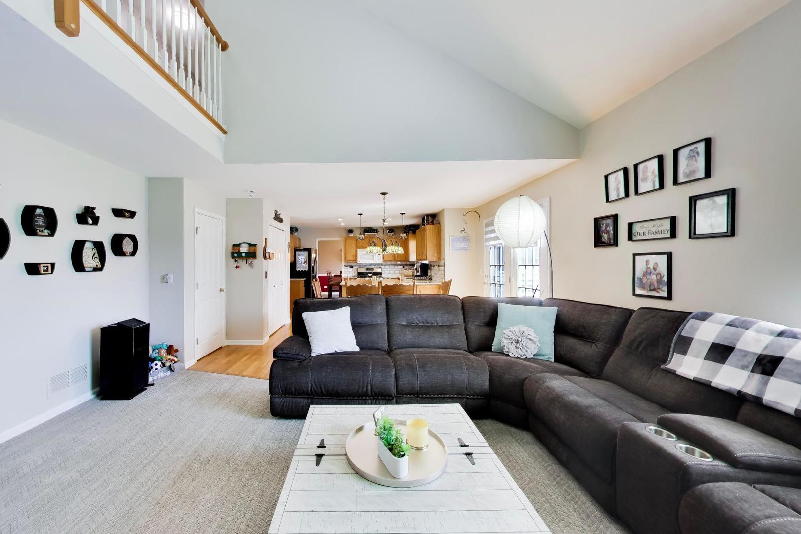 24851 Michele Drive, Plainfield, IL 60544