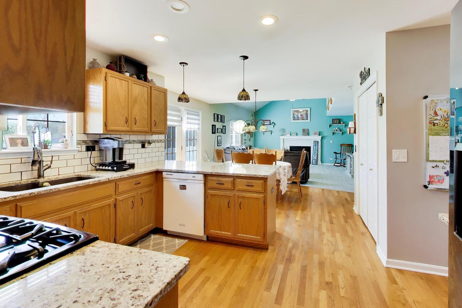 24851 Michele Drive, Plainfield, IL 60544