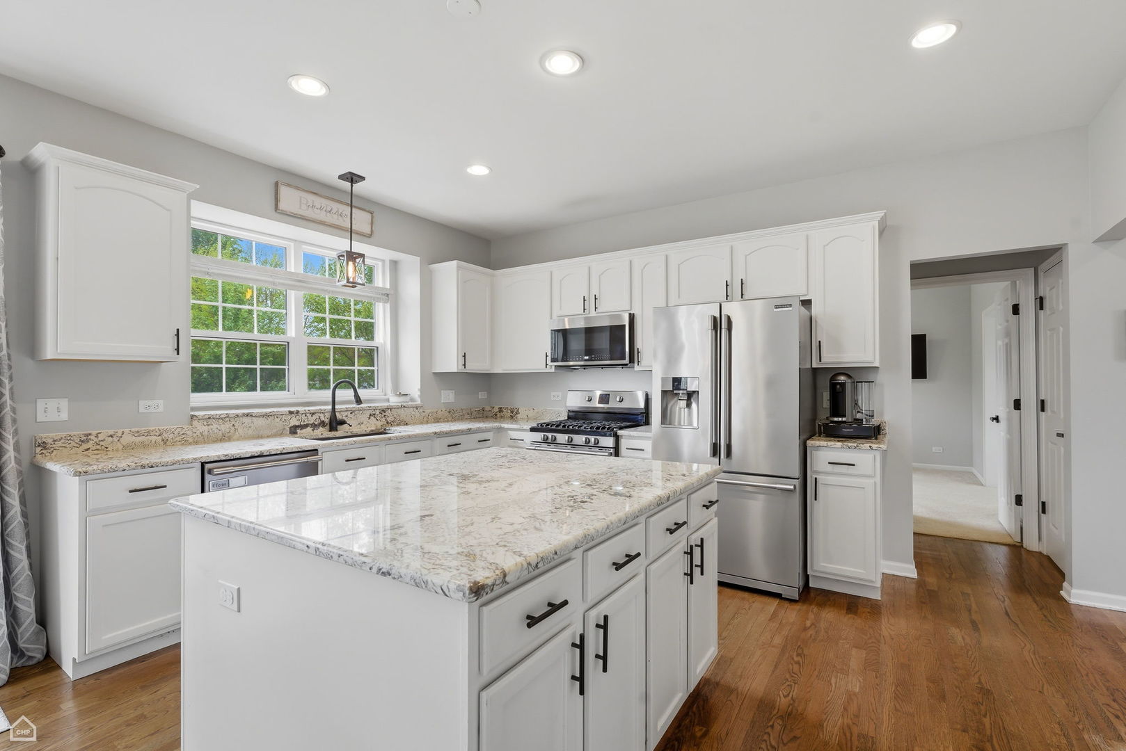 628 Manhattan Circle, Oswego, IL 60543