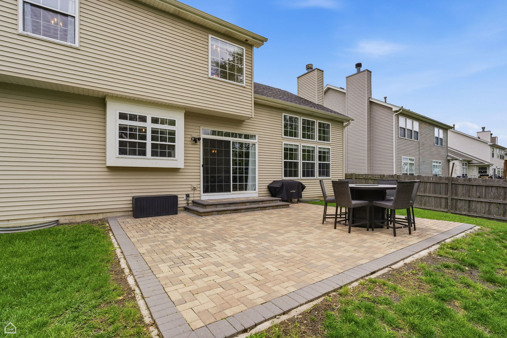 628 Manhattan Circle, Oswego, IL 60543