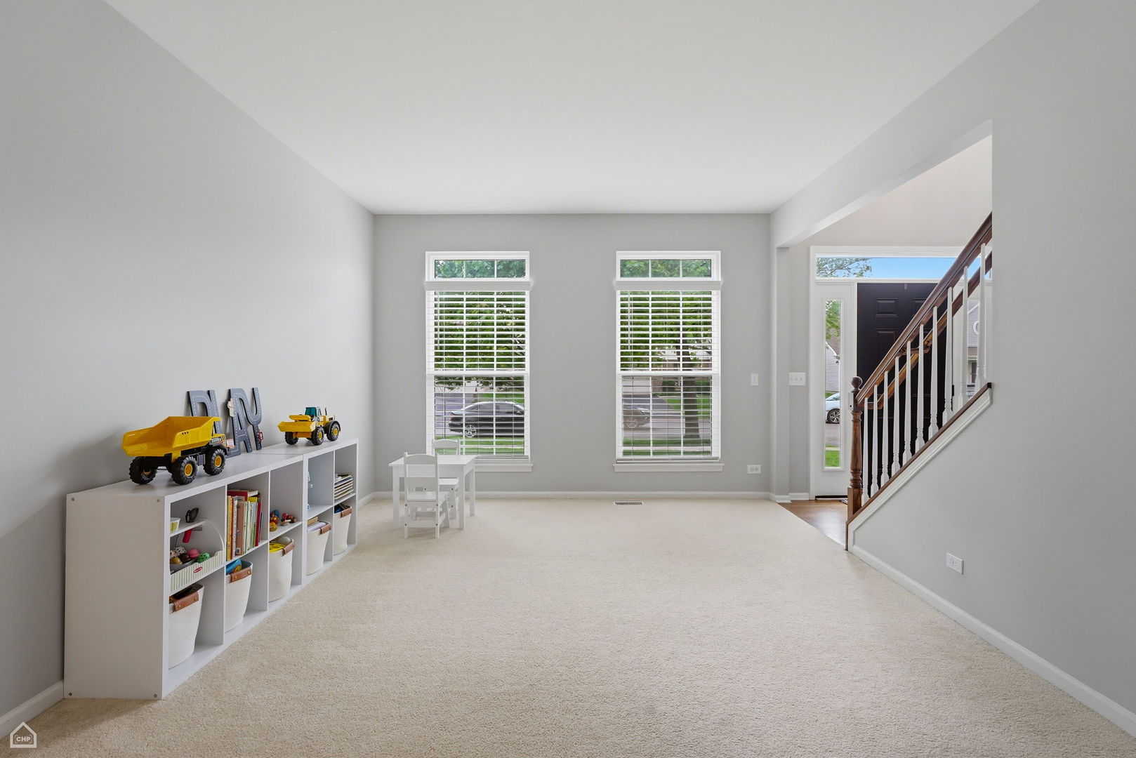 628 Manhattan Circle, Oswego, IL 60543