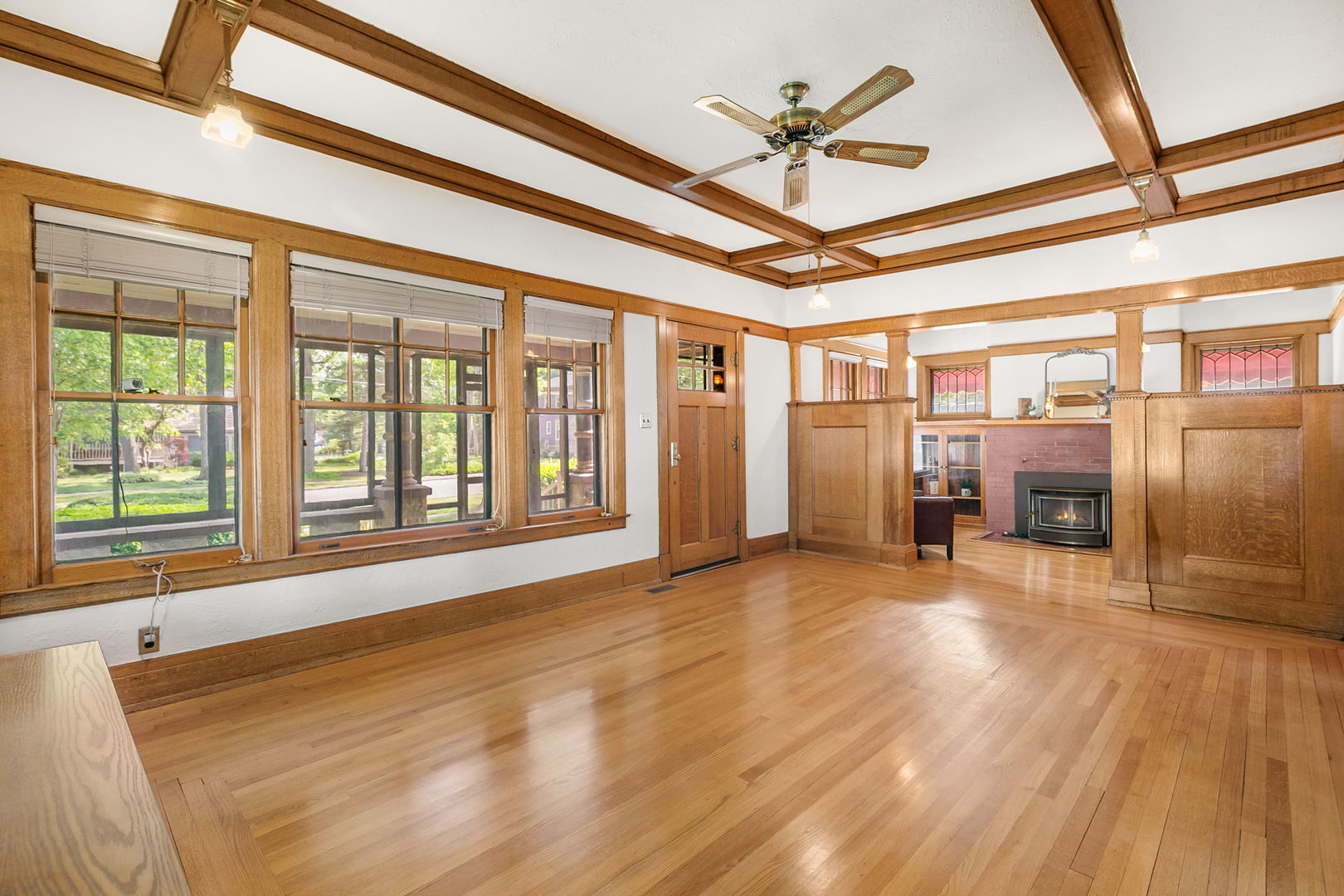 288 Park Avenue, Grayslake, IL 60030
