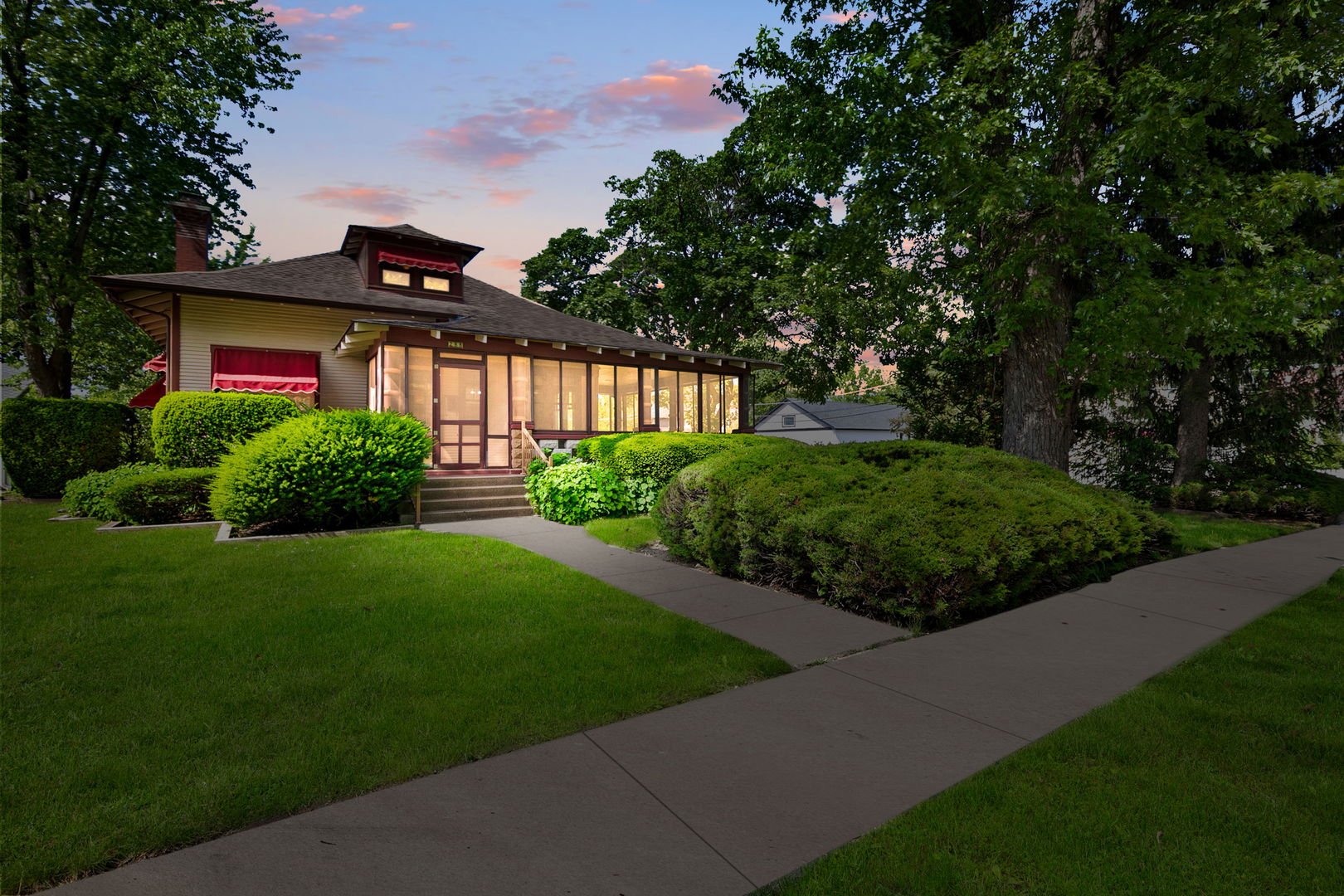 288 Park Avenue, Grayslake, IL 60030