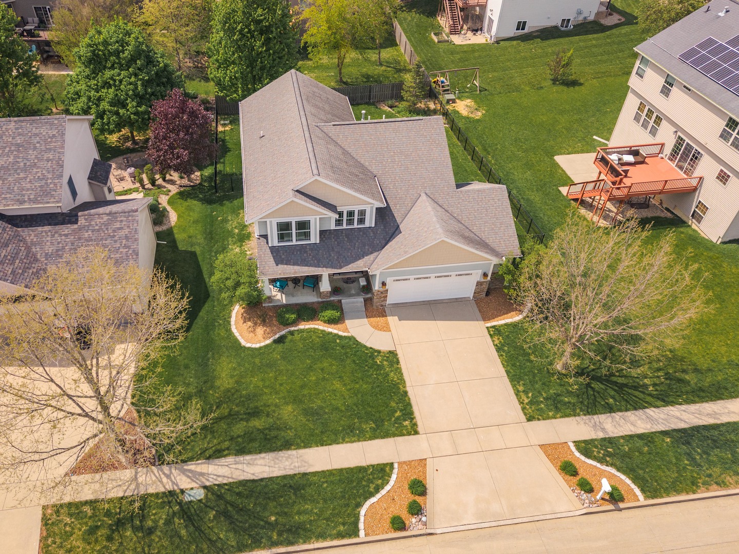 1503 Rathmore Road, Bloomington, IL 61705