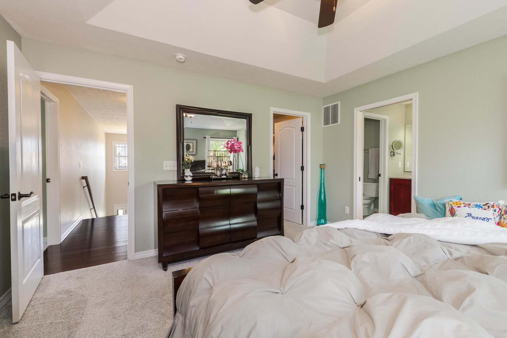 1503 Rathmore Road, Bloomington, IL 61705