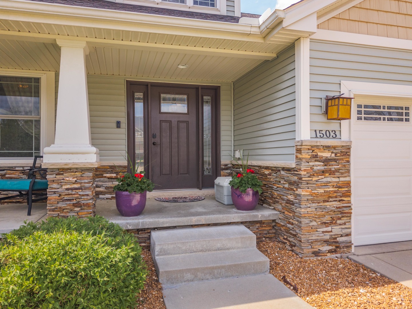 1503 Rathmore Road, Bloomington, IL 61705