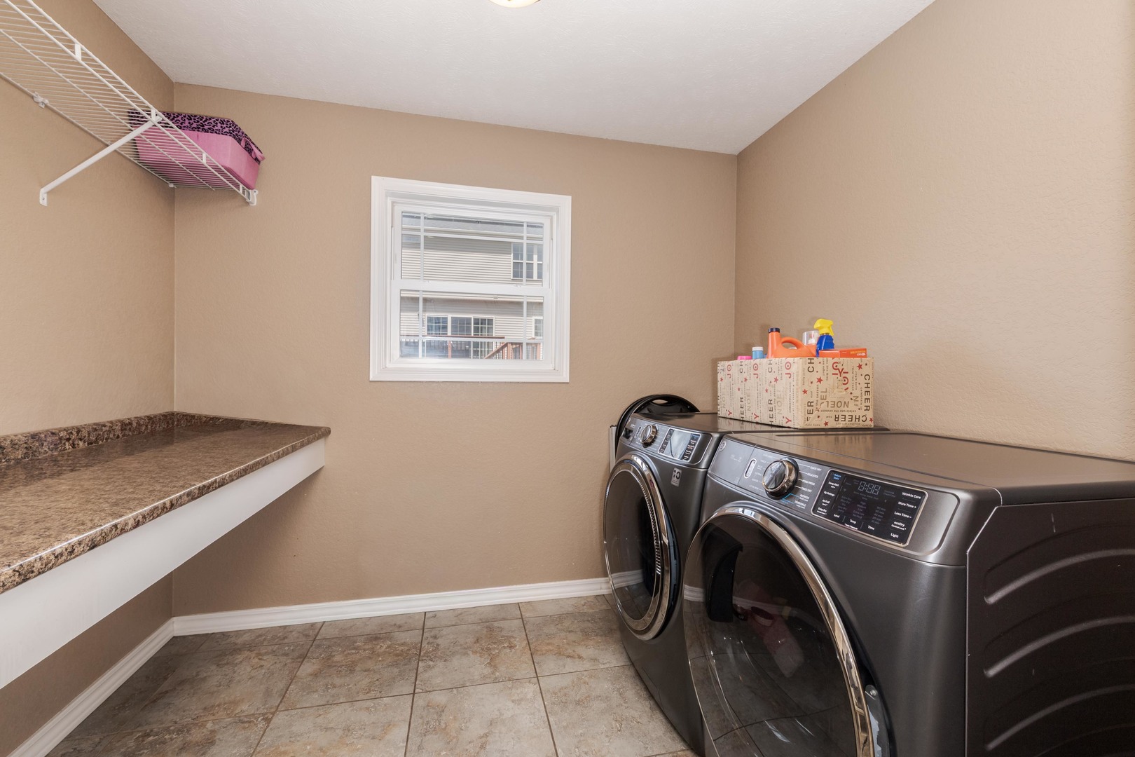 1503 Rathmore Road, Bloomington, IL 61705