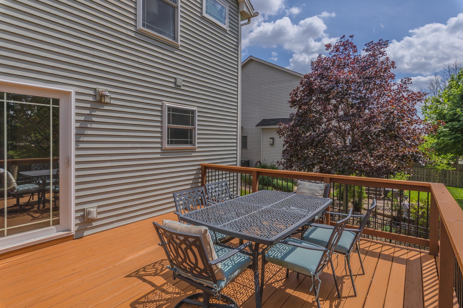 1503 Rathmore Road, Bloomington, IL 61705