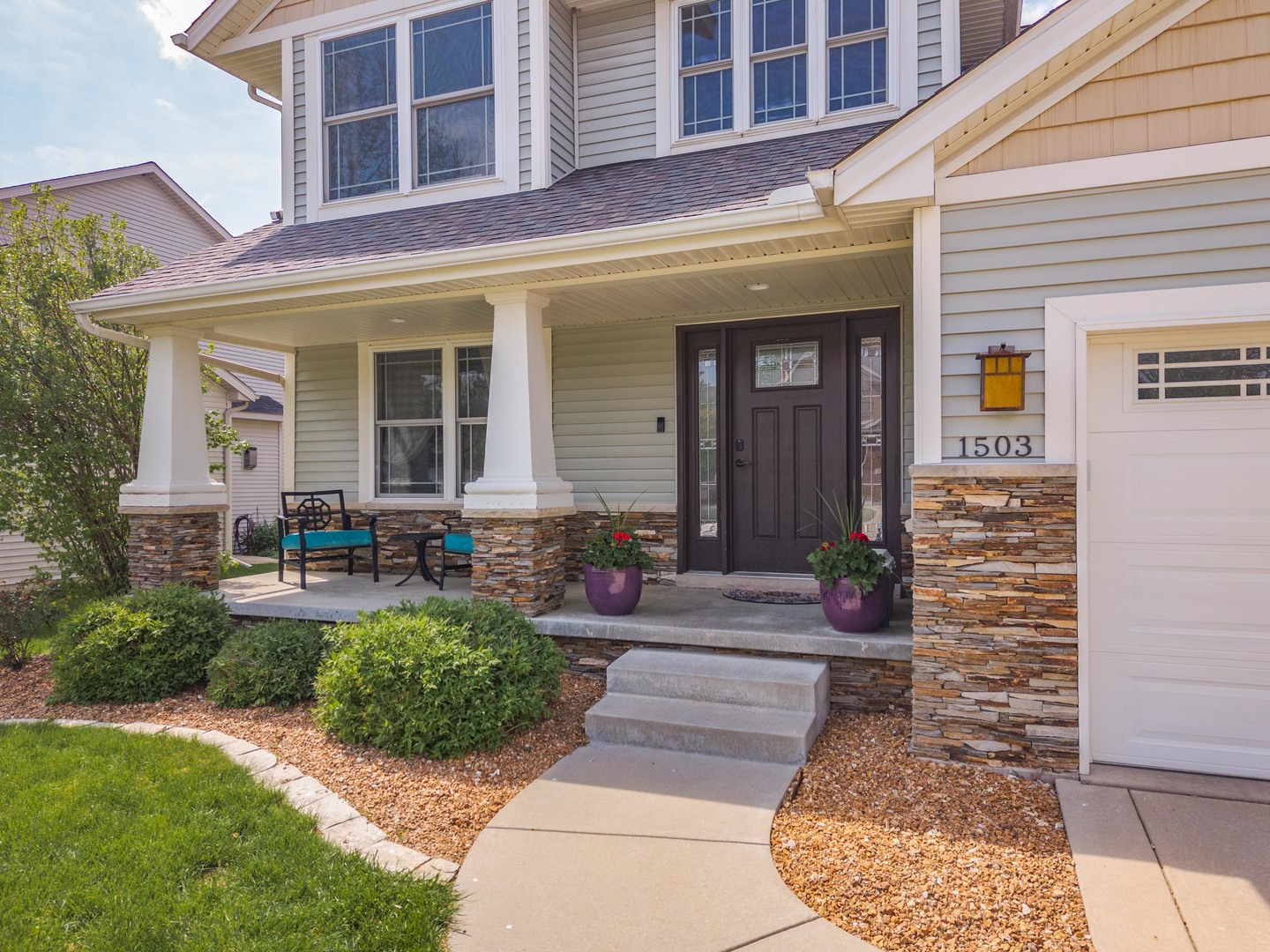 1503 Rathmore Road, Bloomington, IL 61705