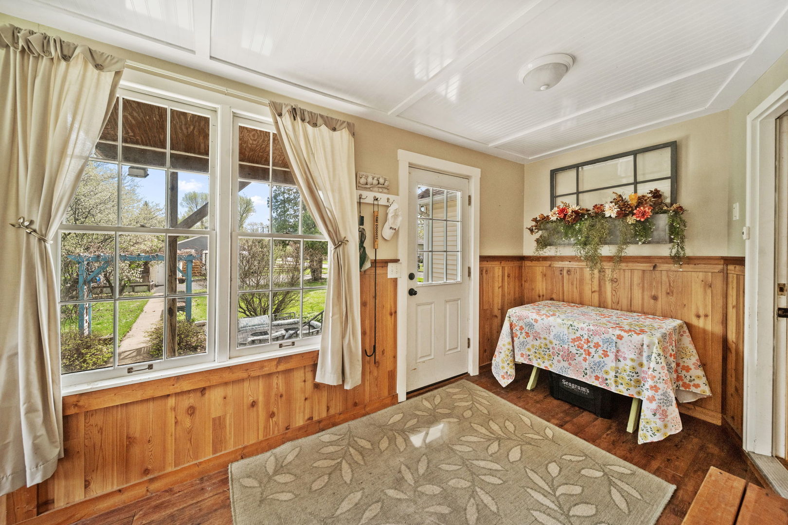 West Chicago, IL 60185