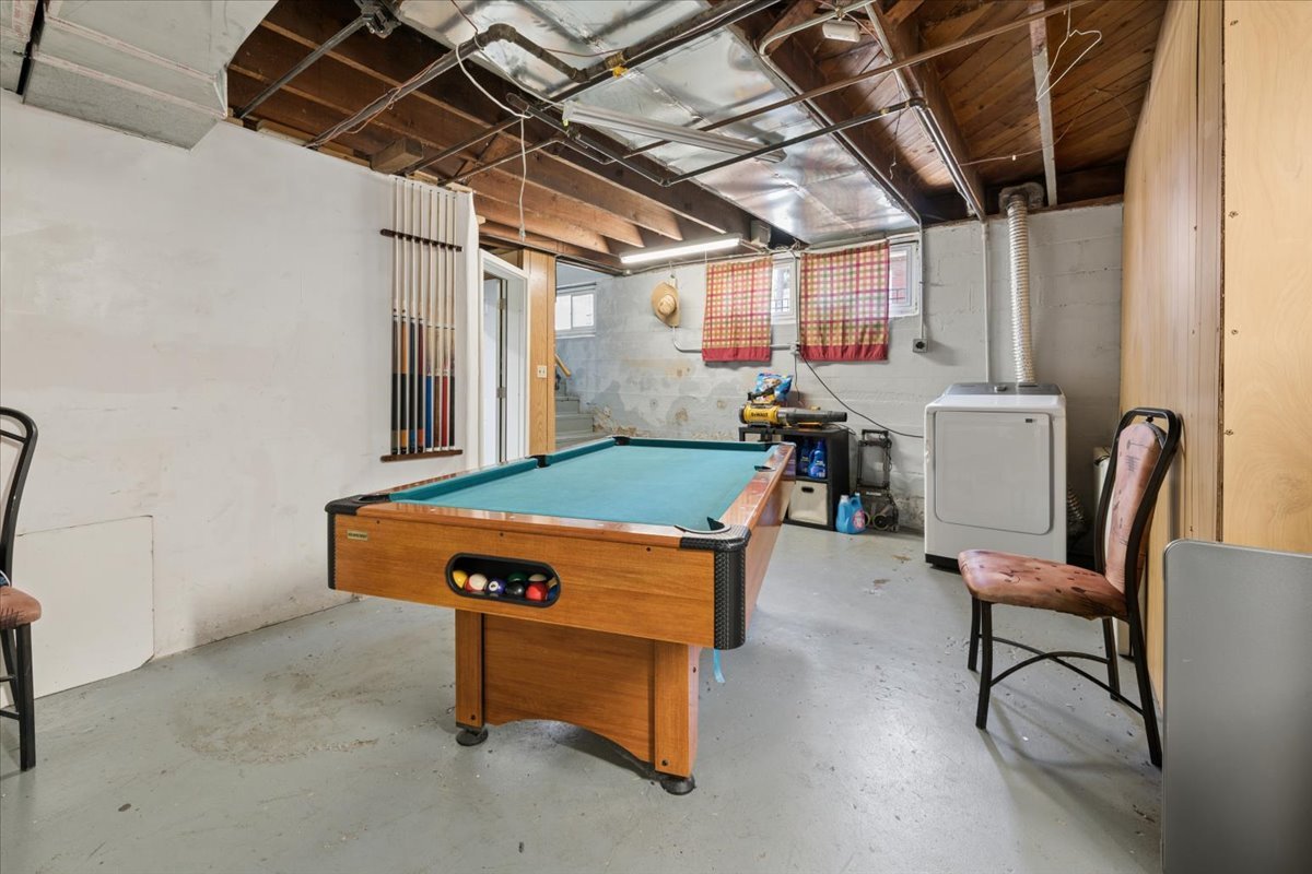 362 Evans Avenue, Aurora, IL 60505