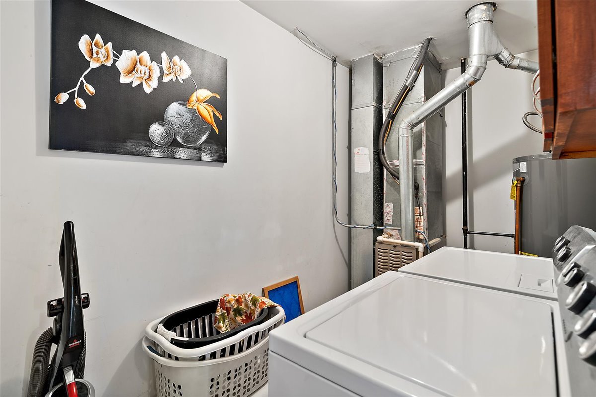 1674 Brightwood Place #1674, Aurora, IL 60506