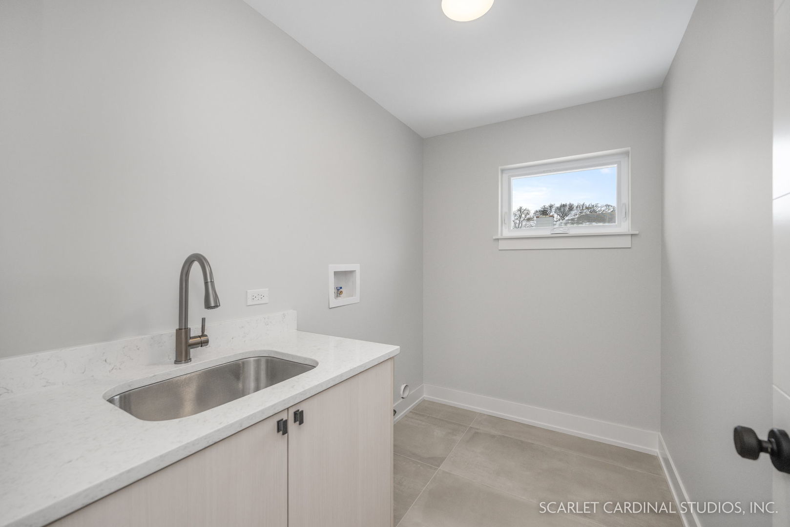 100 E Adams Avenue, Villa Park, IL 60181