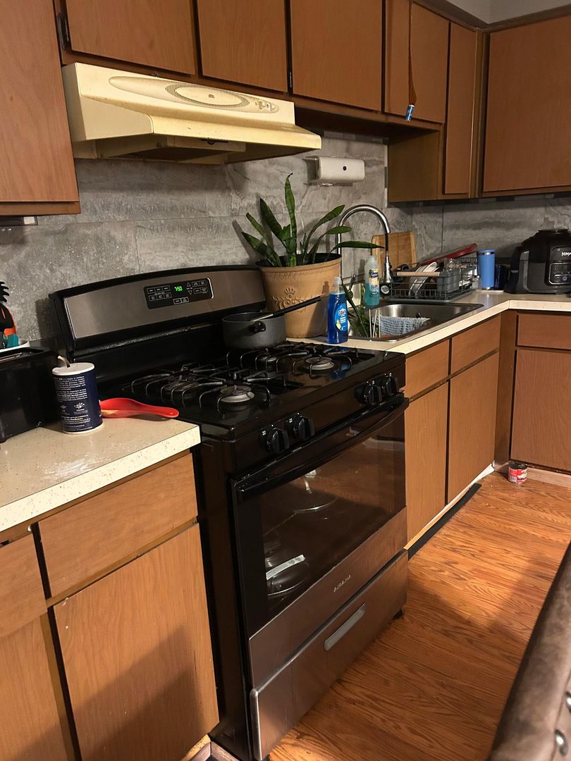 4257 Southwest Highway, Hometown, IL 60456