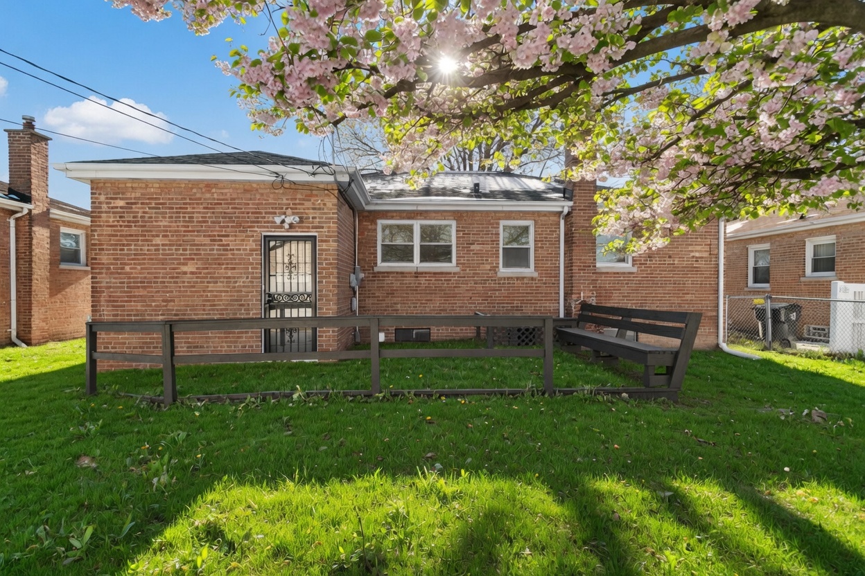 South Holland, IL 60473