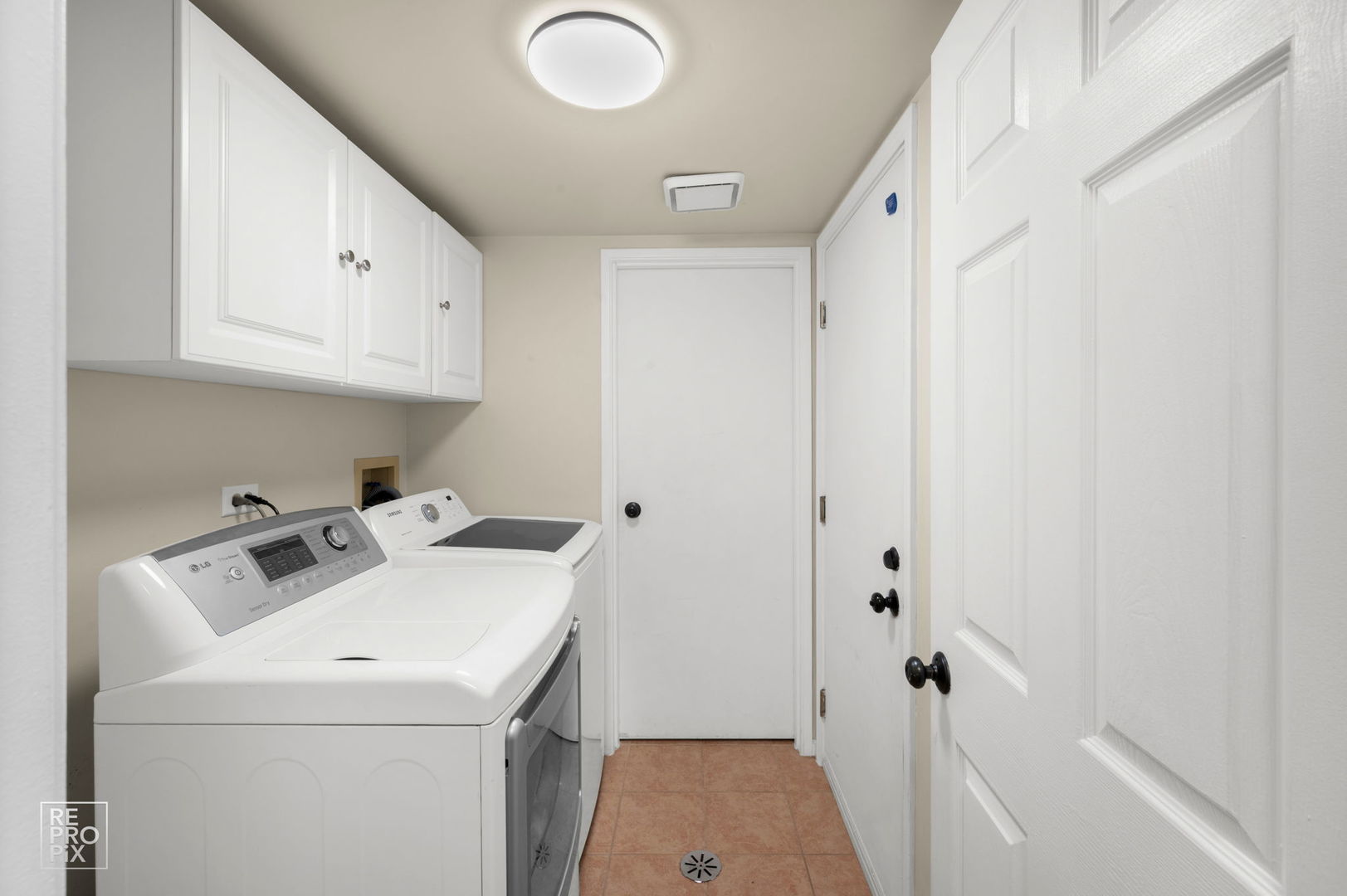 Arlington Heights, IL 60005