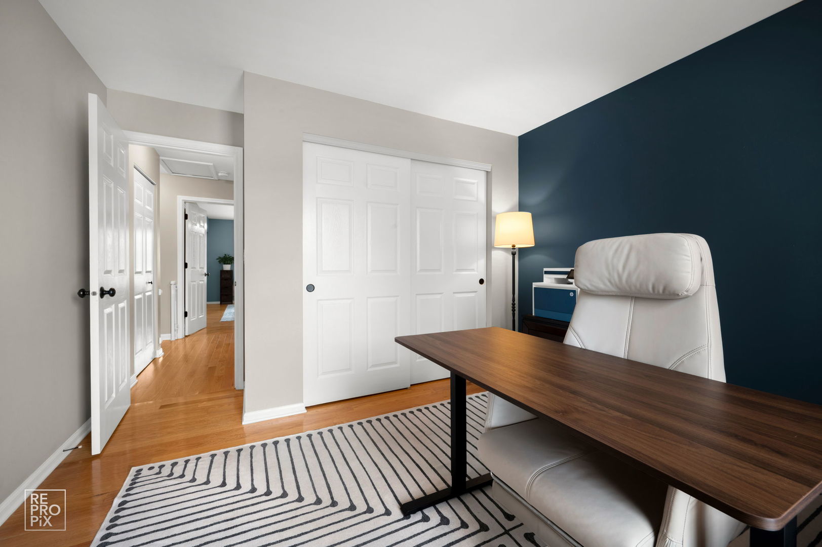 Arlington Heights, IL 60005