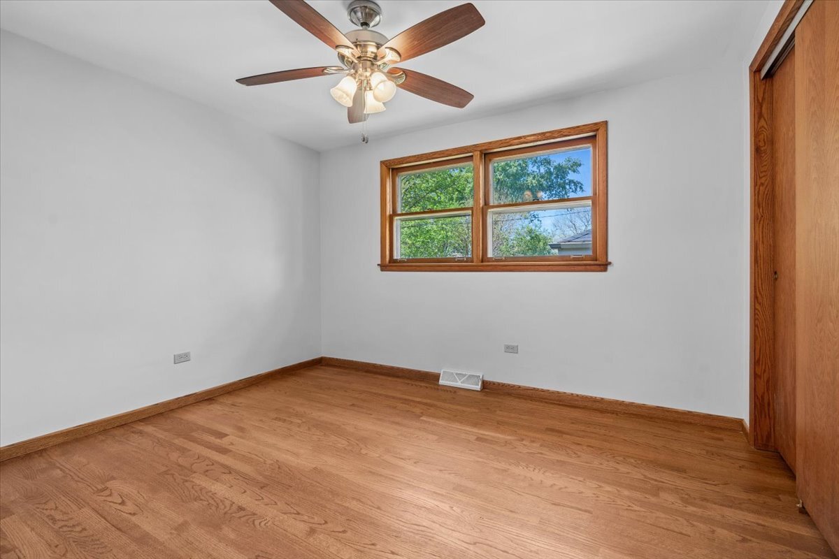 10665 Preston Street, Westchester, IL 60154