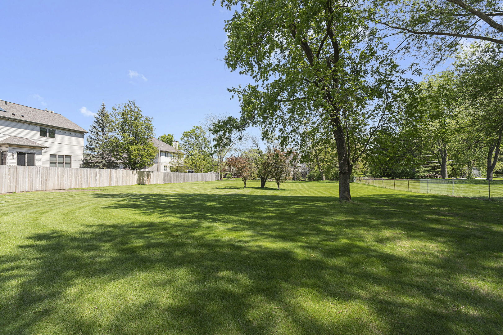 205 Oak Avenue, Westmont, IL 60559