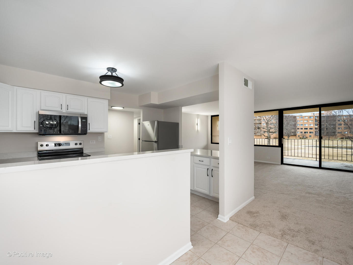 101 Bar Harbour Road #2M, Schaumburg, IL 60193