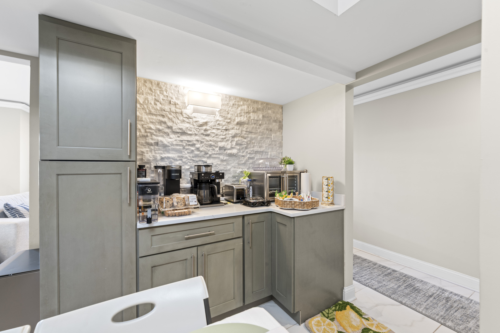 5800 W 105th Street #1C, Oak Lawn, IL 60453