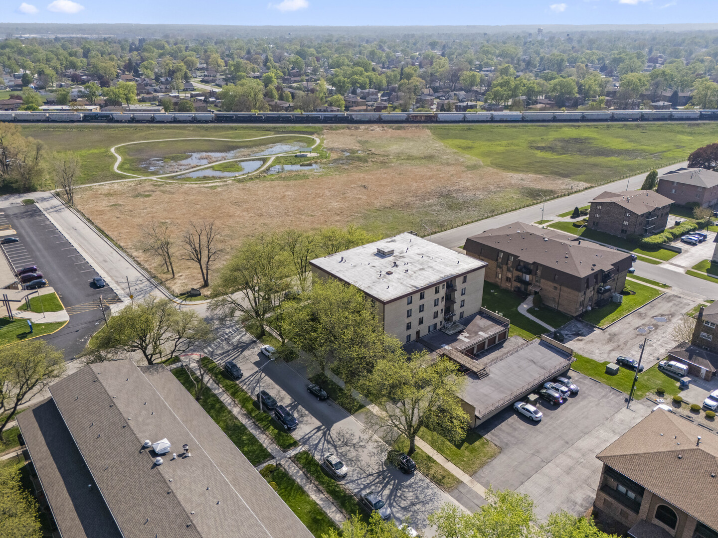 5800 W 105th Street #1C, Oak Lawn, IL 60453