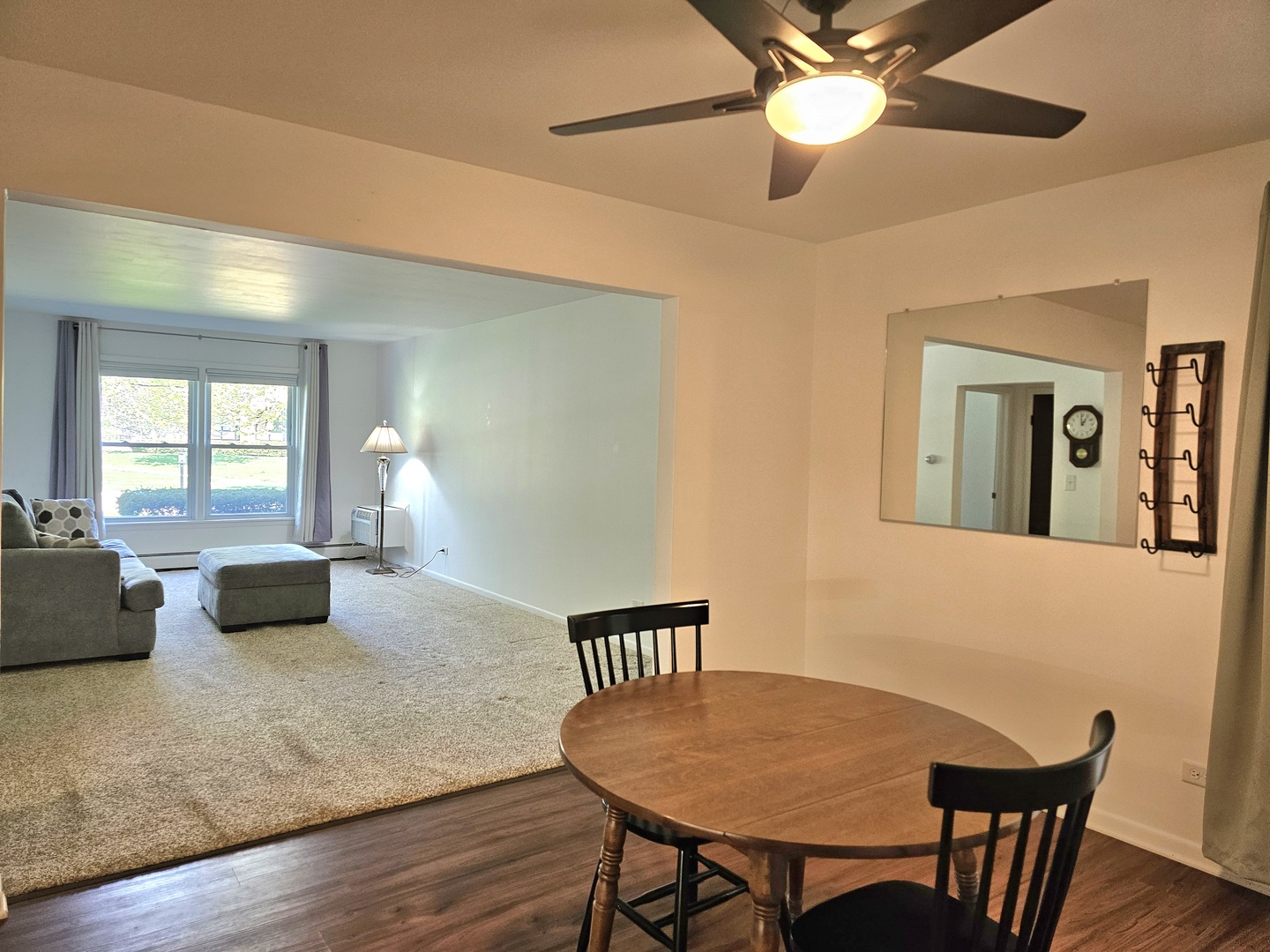 350 Brainerd Avenue #6A, Libertyville, IL 60048