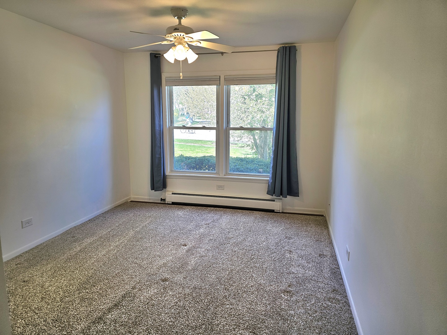 350 Brainerd Avenue #6A, Libertyville, IL 60048