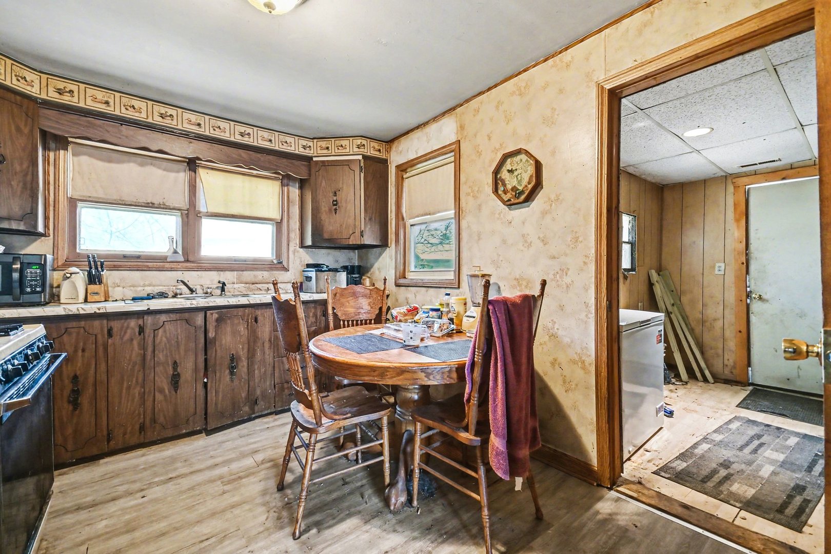 26175 W Route 173, Antioch, IL 60002
