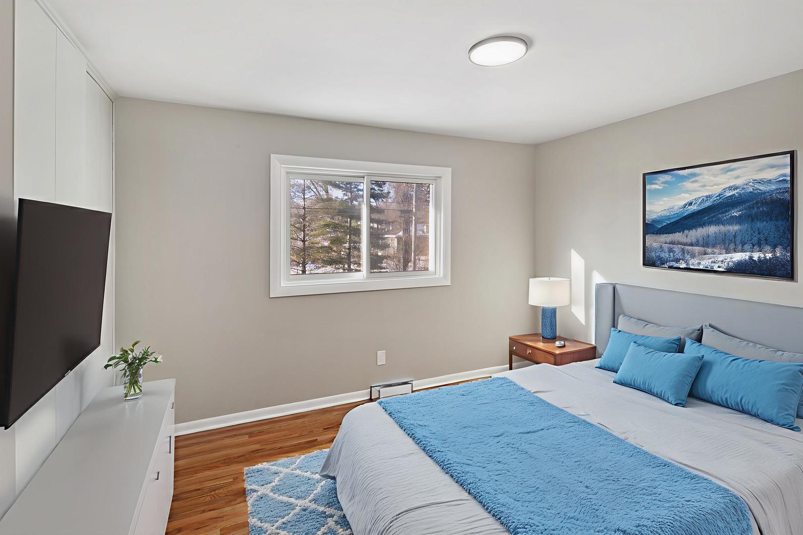 3312 W Lake Shore Drive, Wonder Lake, IL 60097