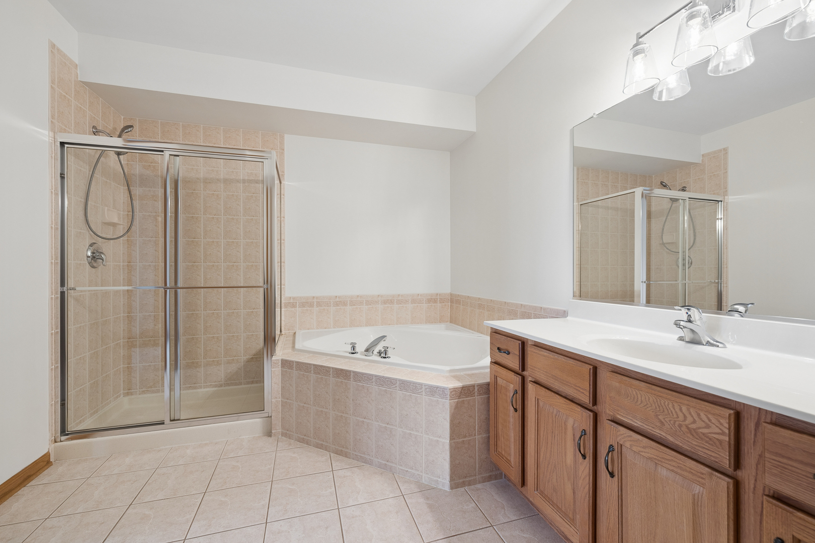 14100 Sheffield Drive #403, Homer Glen, IL 60491