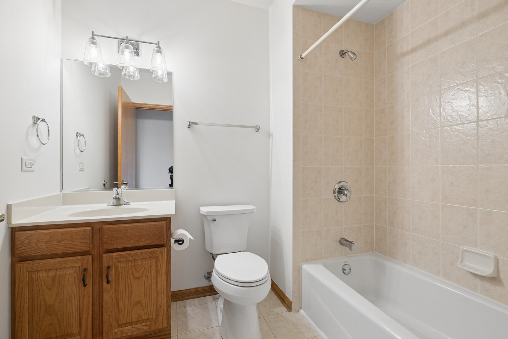 14100 Sheffield Drive #403, Homer Glen, IL 60491