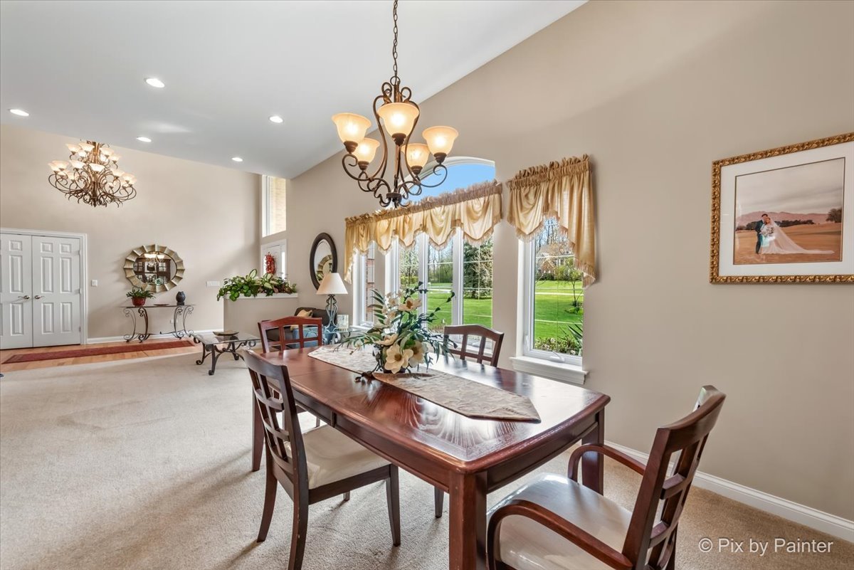 4 Mohawk Drive, South Barrington, IL 60010