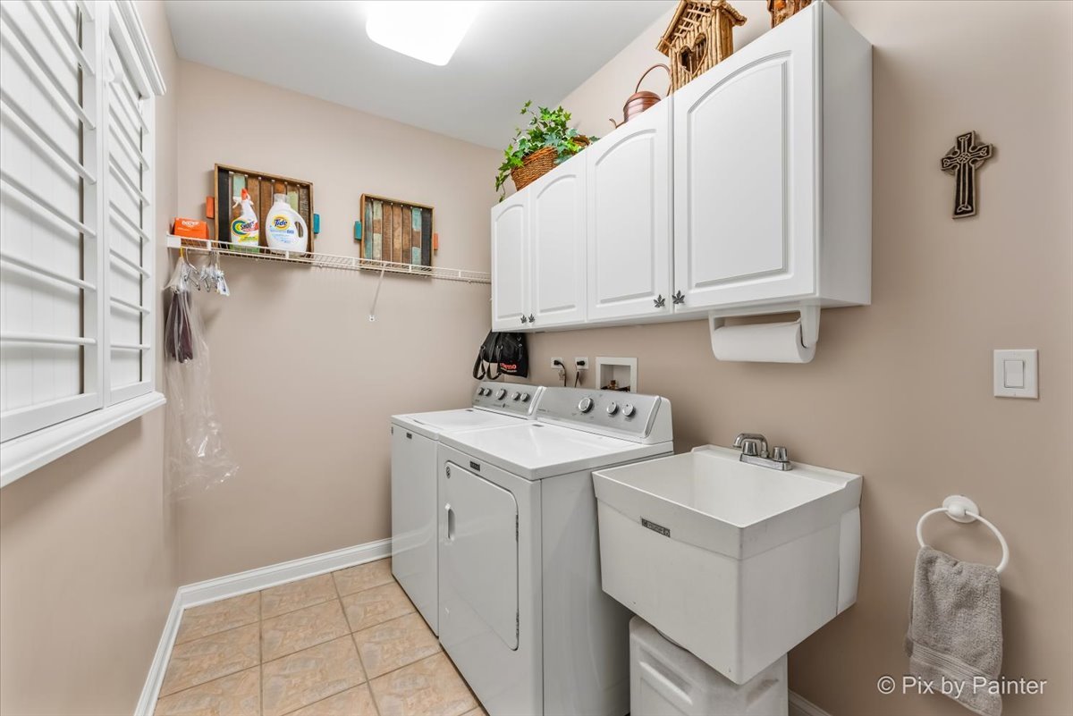 4 Mohawk Drive, South Barrington, IL 60010