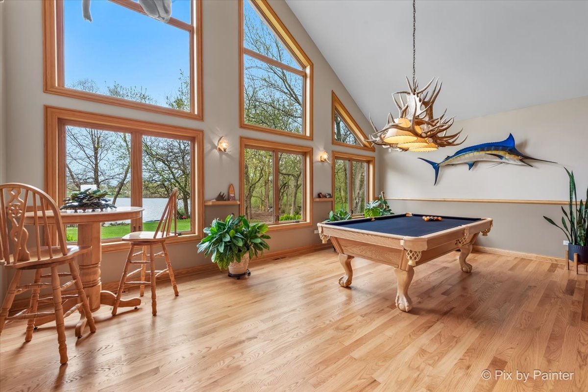 4 Mohawk Drive, South Barrington, IL 60010