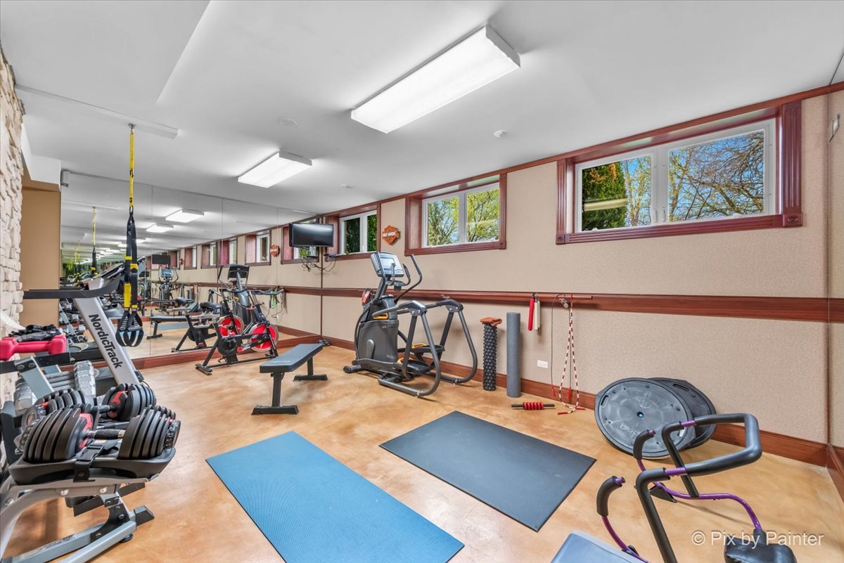 4 Mohawk Drive, South Barrington, IL 60010