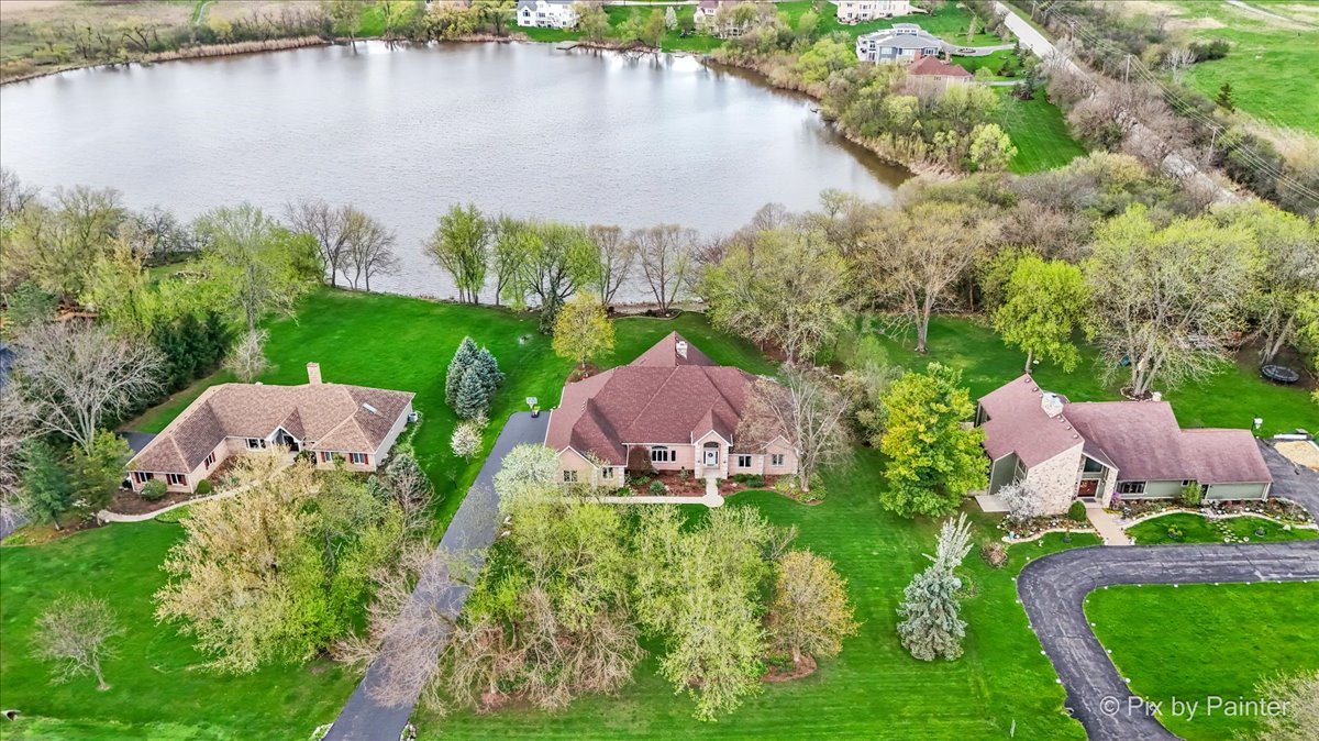 4 Mohawk Drive, South Barrington, IL 60010