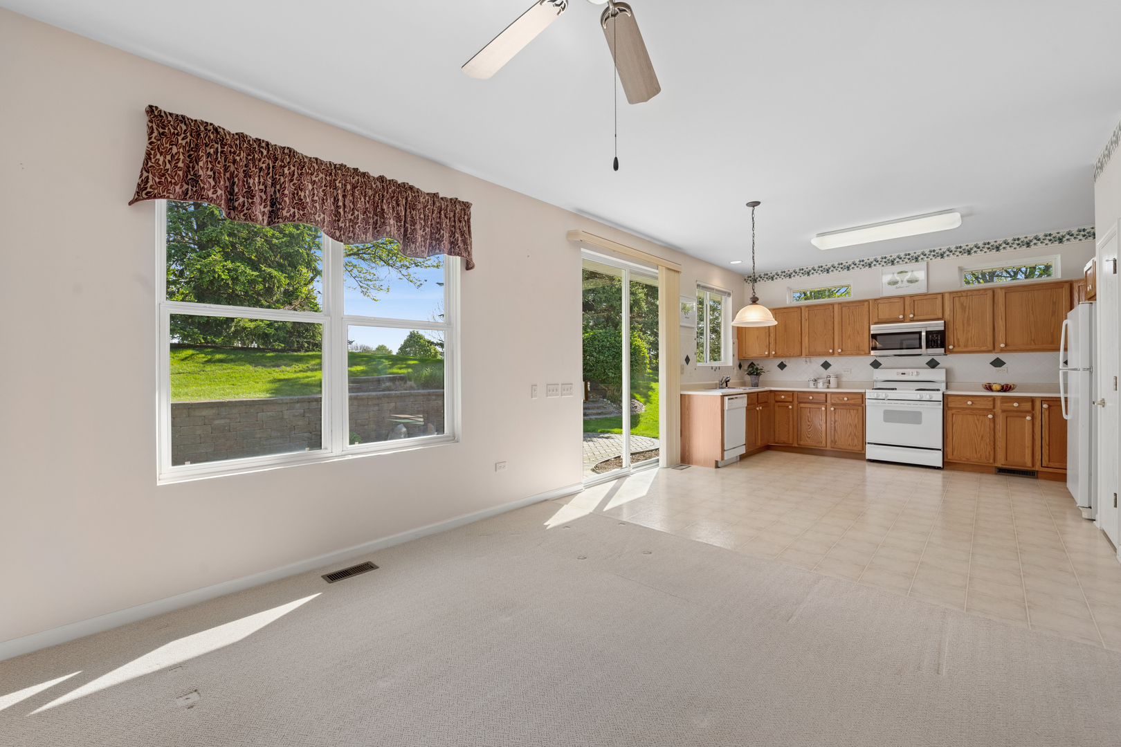13232 Indiana Court, Huntley, IL 60142