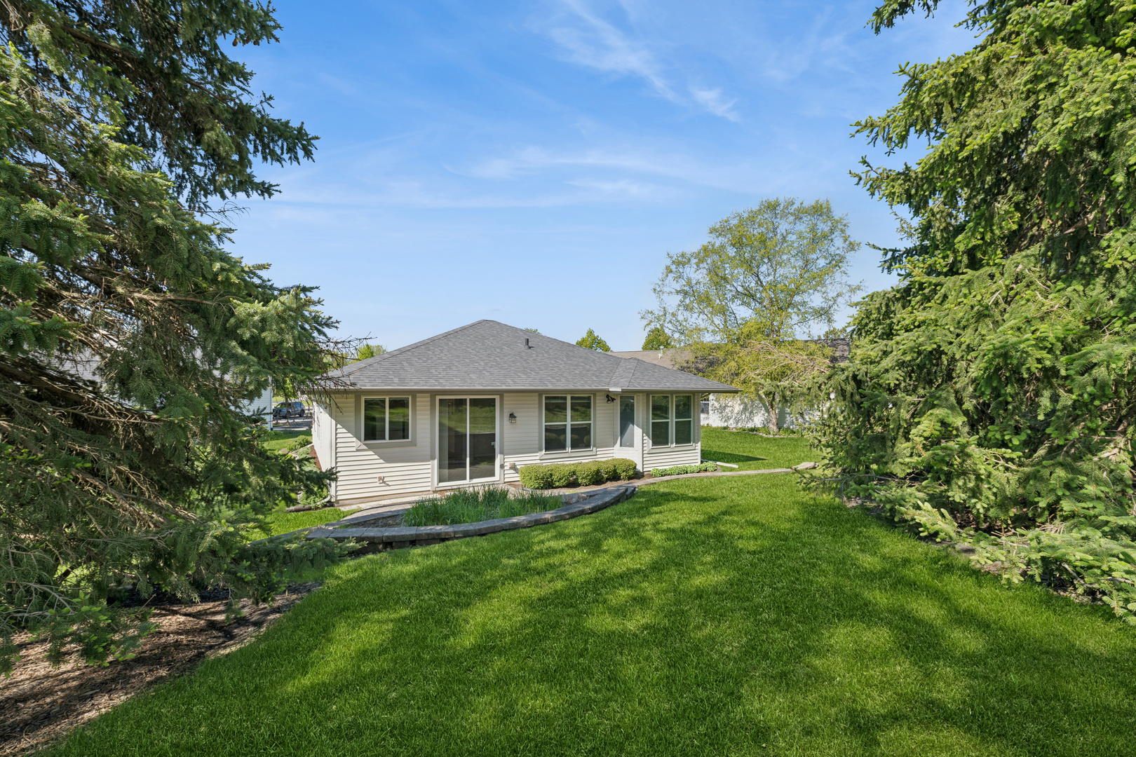 13232 Indiana Court, Huntley, IL 60142