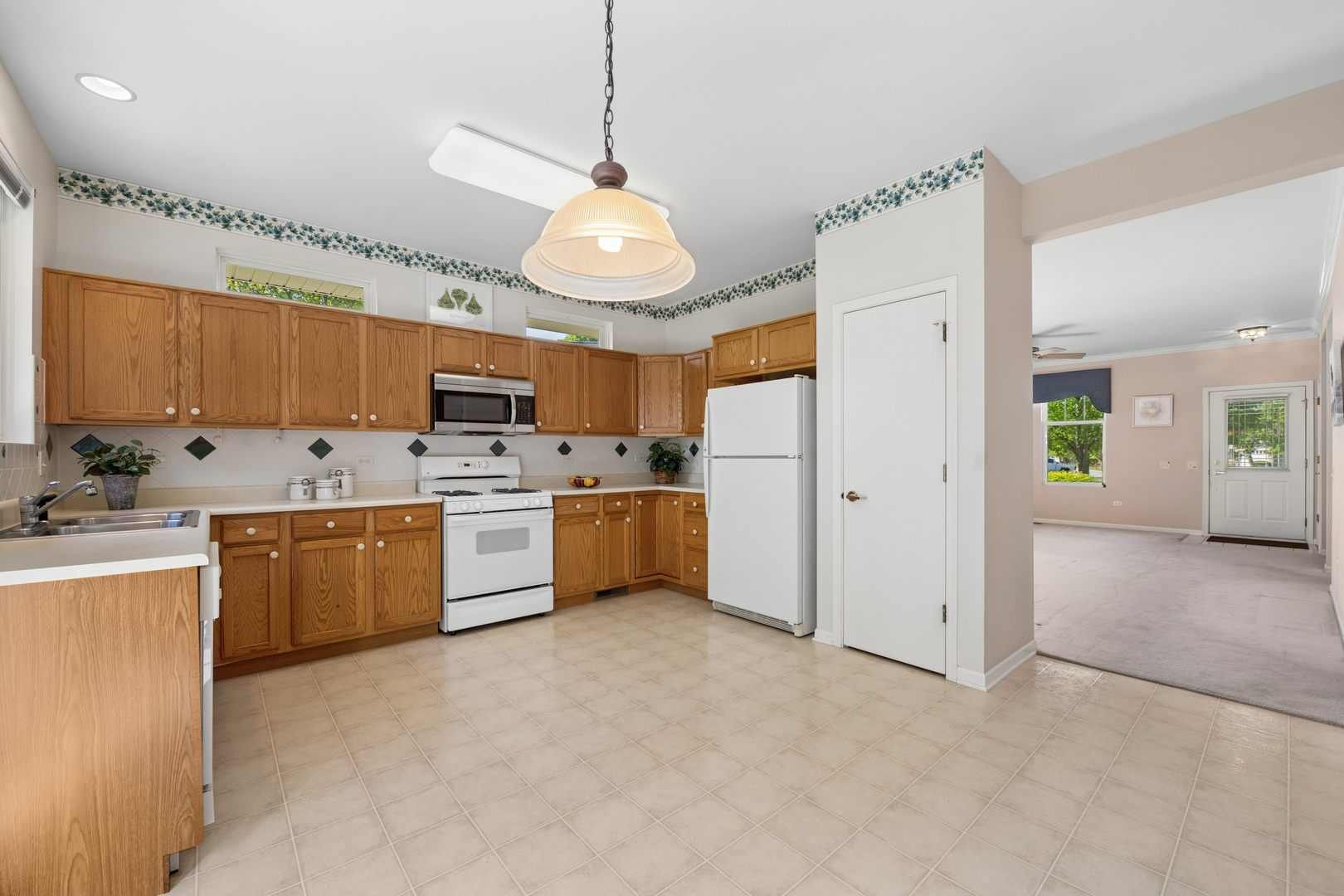 13232 Indiana Court, Huntley, IL 60142