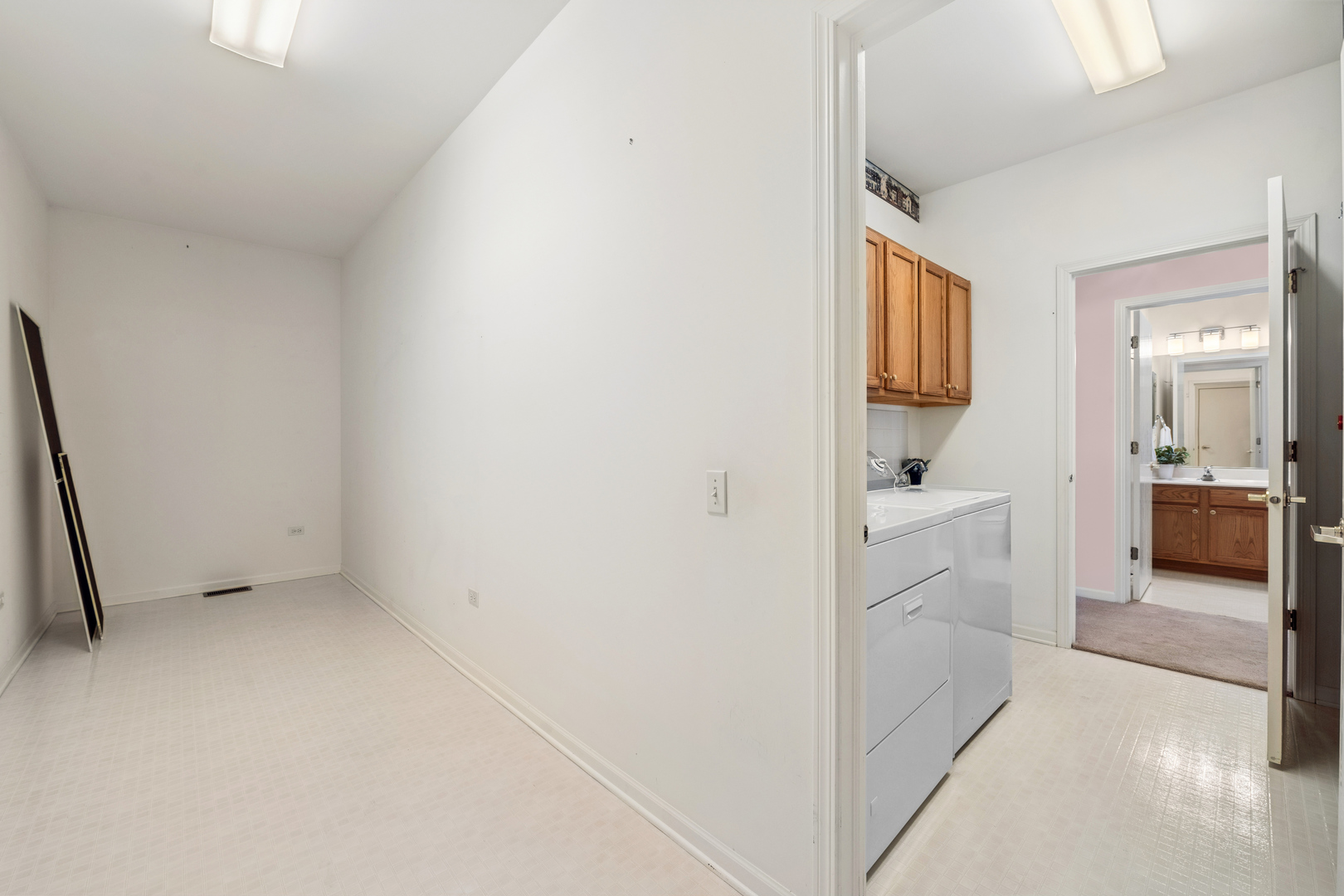 13232 Indiana Court, Huntley, IL 60142