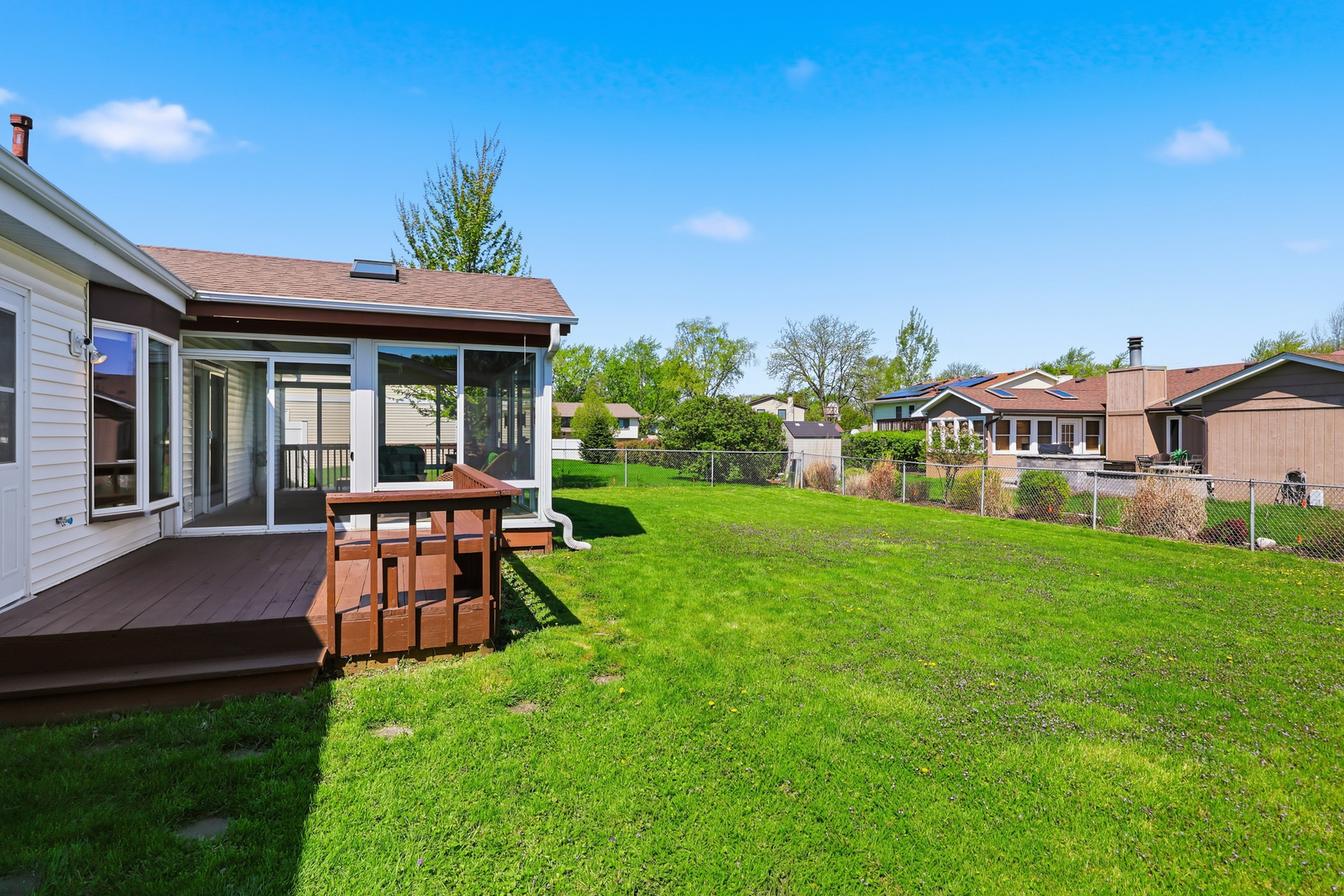 400 Banbury Avenue, Elk Grove Village, IL 60007