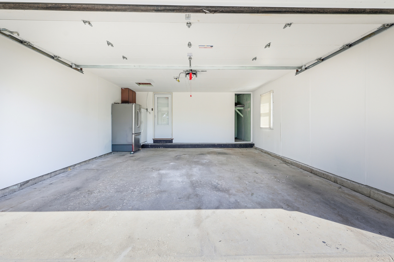 400 Banbury Avenue, Elk Grove Village, IL 60007