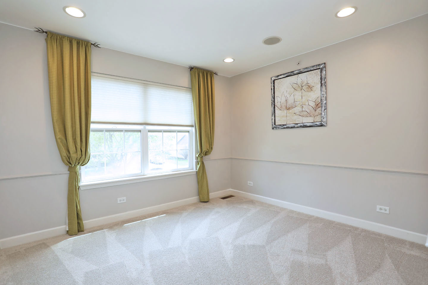 2140 Edgartown Lane, Hoffman Estates, IL 60194