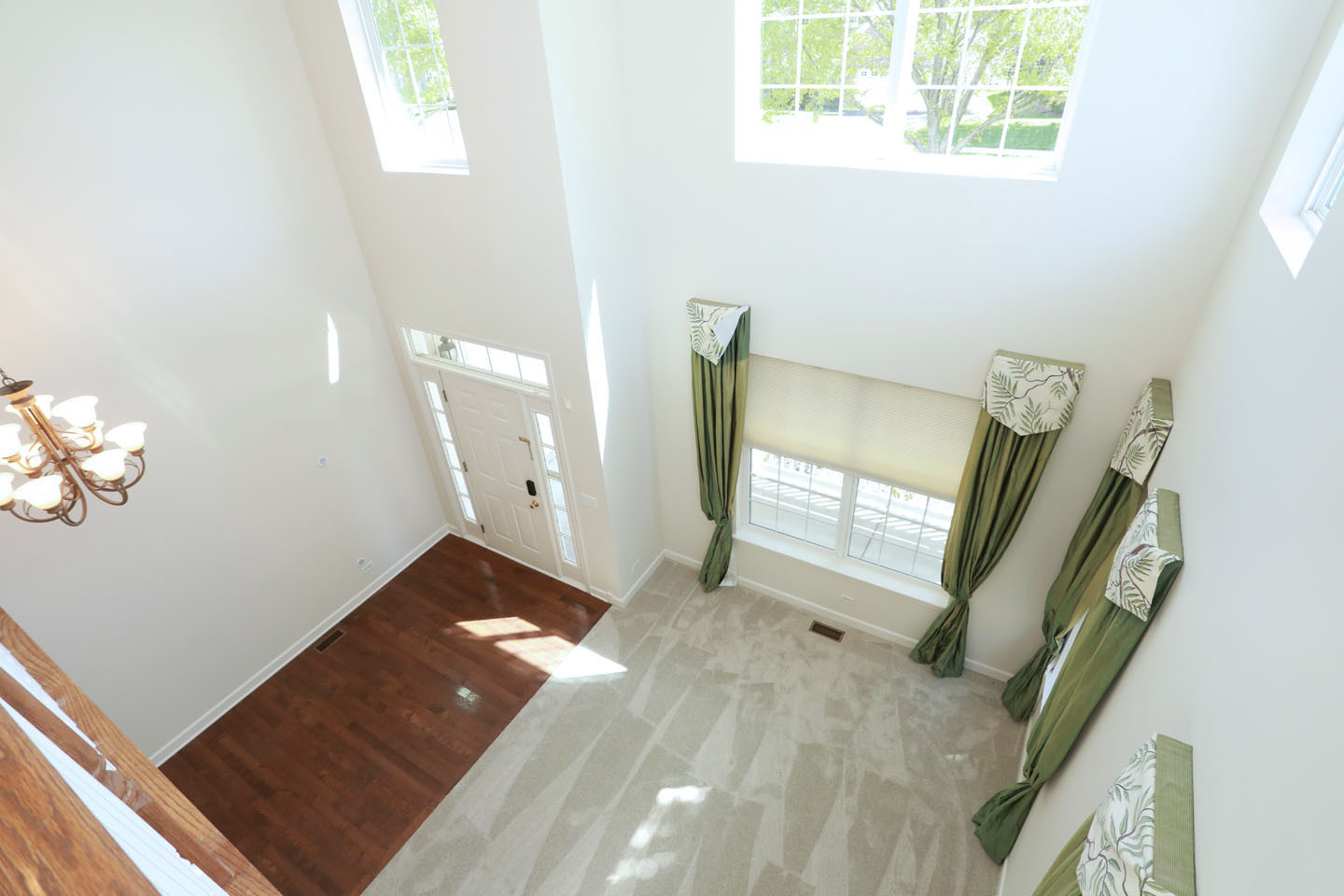 2140 Edgartown Lane, Hoffman Estates, IL 60194