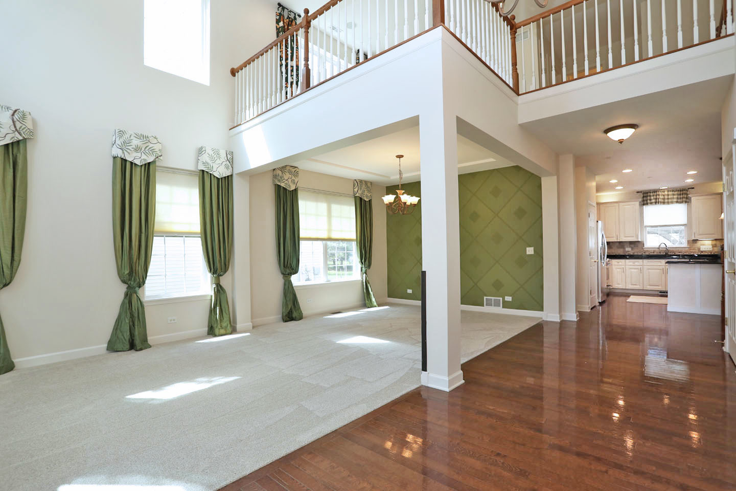 2140 Edgartown Lane, Hoffman Estates, IL 60194