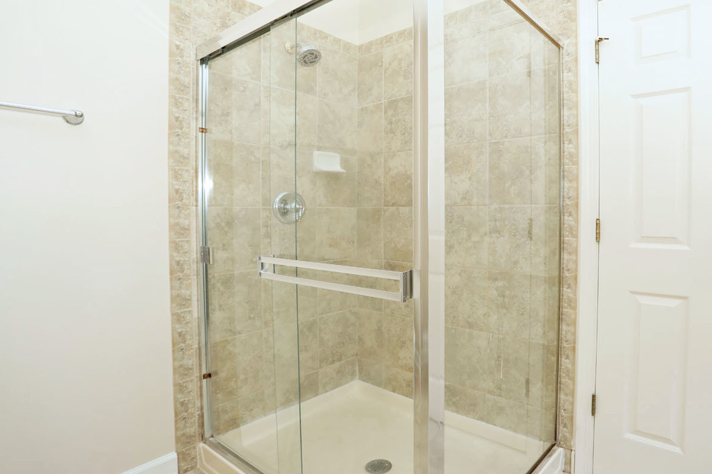 2140 Edgartown Lane, Hoffman Estates, IL 60194